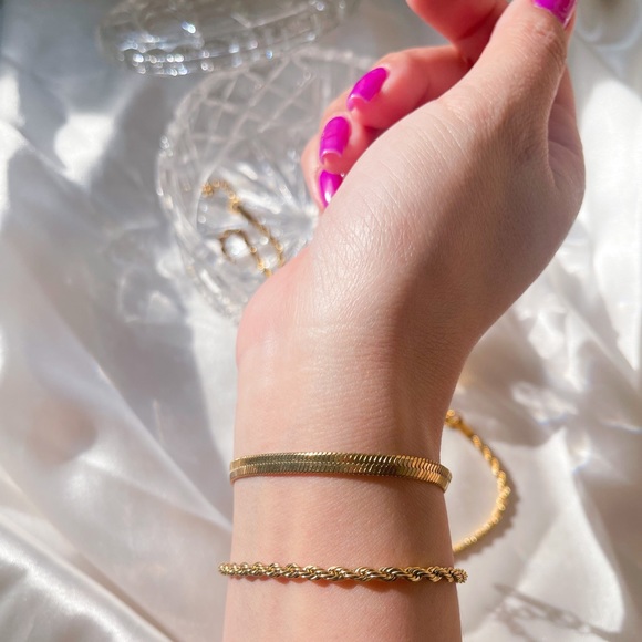 Controlla Bracelet 18k Gold Filled - Picture 4 of 4